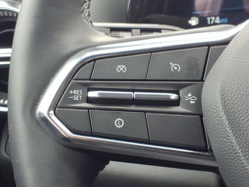 Used 2025 Chevrolet Equinox LT image 19