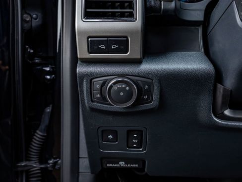 Used 2022 Ford F250 Lariat w/ Lariat Ultimate Package image 19