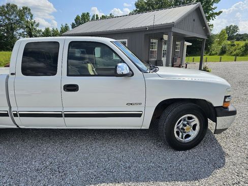 Used 2000 Chevrolet Silverado 1500 LS RWD image 12