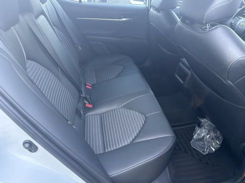 Used 2023 Toyota Camry SE w/ Convenience Package FWD image 17