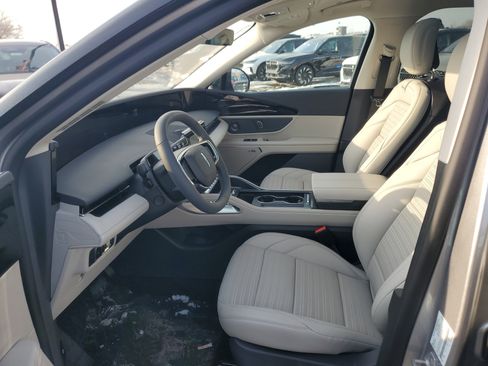 New 2026 Lincoln Nautilus Reserve w/ Jet Appearance Package image 11