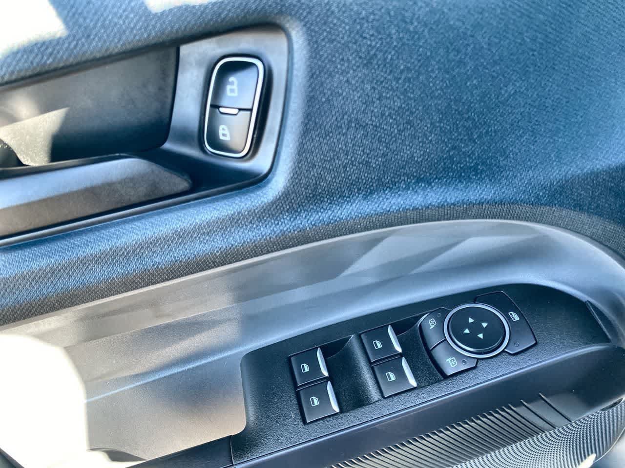 Used 2023 Ford Maverick Lariat w/ Lariat Luxury Package FWD image 13
