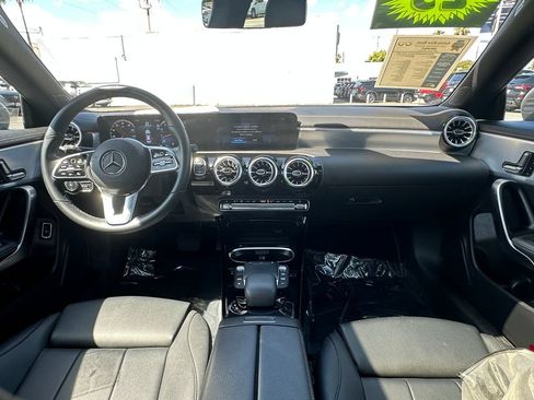 Used 2023 Mercedes-Benz CLA 250 image 22