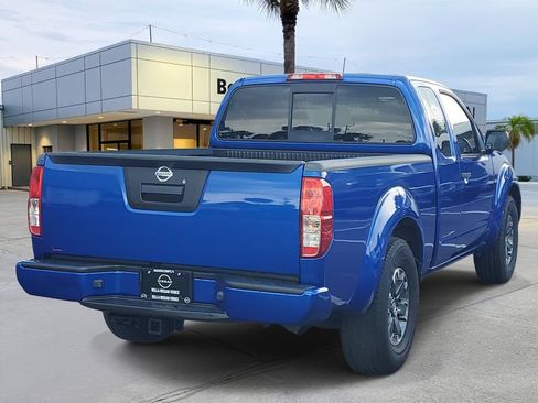 Used 2014 Nissan Frontier Desert Runner RWD image 6