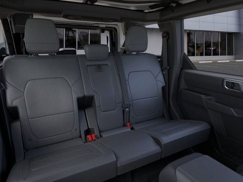 New 2026 Ford Bronco Badlands AWD/4WD image 11