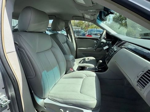 Used 2009 Cadillac DTS image 10