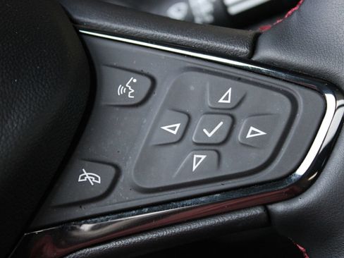 Used 2024 Chevrolet Equinox RS FWD image 33