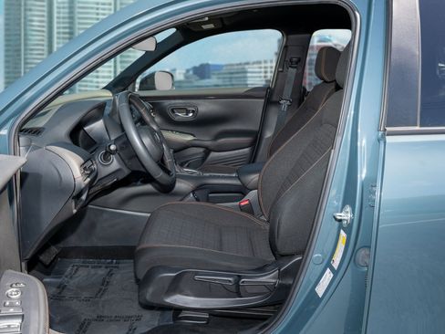 Certified 2024 Honda HR-V Sport image 15