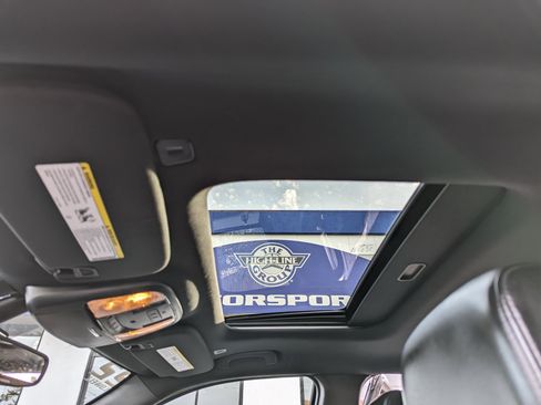 Used 2022 Dodge Durango GT image 34