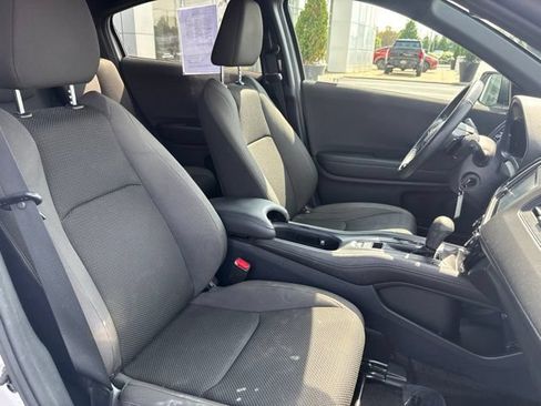 Used 2021 Honda HR-V Sport image 22
