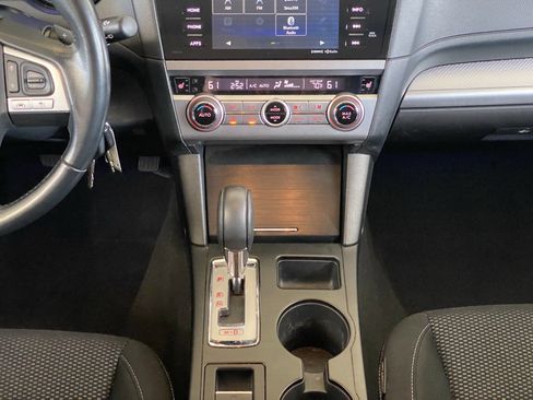 Used 2016 Subaru Outback 2.5i Premium AWD/4WD image 8