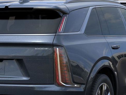 New 2026 Cadillac Escalade IQ Luxury 2 image 32