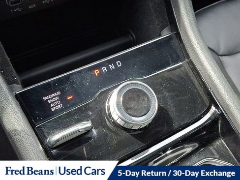 Used 2022 Jeep Grand Cherokee L Limited w/ Black Appearance Package image 16