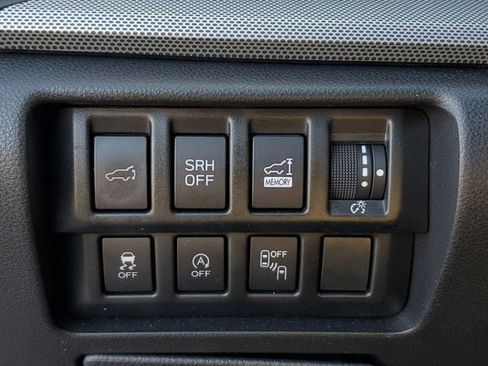 Used 2019 Subaru Forester Limited w/ Popular Package #3 image 37