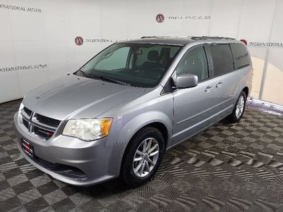 Used 2014 Dodge Grand Caravan SXT w/ UConnect Hands-Free Group