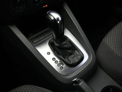 Used 2013 Volkswagen Jetta S FWD image 24