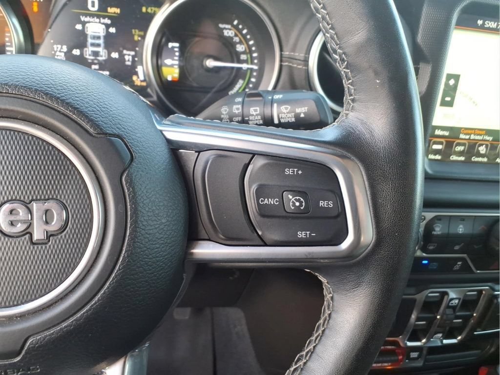 Used 2021 Jeep Wrangler Unlimited Rubicon 4xe w/ Dual Top Group AWD/4WD image 23