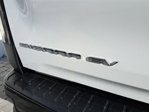 New 2026 GMC Sierra EV Elevation image 8