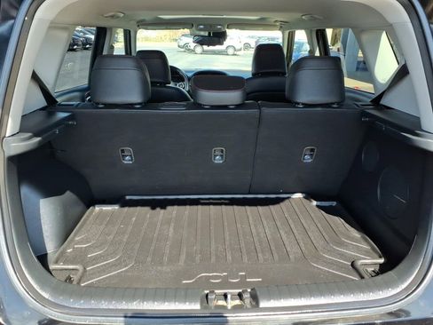 Used 2021 Kia Soul Turbo FWD image 7