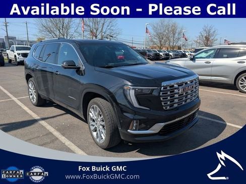 Certified 2025 GMC Acadia Denali w/ Super Cruise Package AWD/4WD image 3
