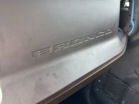 Used 2023 Ford Bronco Outer Banks AWD/4WD image 29
