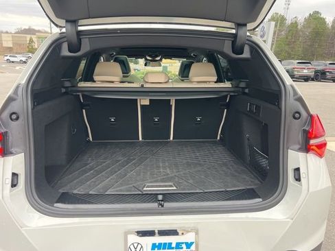 Used 2025 BMW X3 xDrive30i w/ Convenience Package image 26