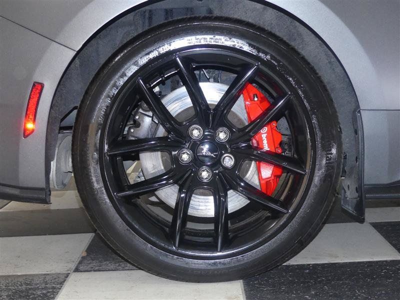 Used 2025 Ford Mustang GT Premium RWD image 33