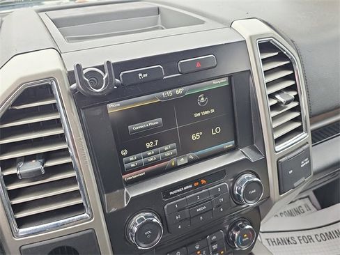 Used 2015 Ford F150 Lariat image 20