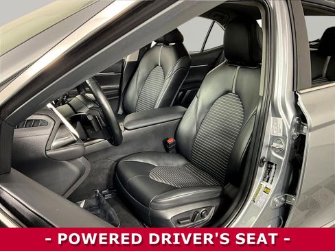 Used 2023 Toyota Camry SE FWD image 21