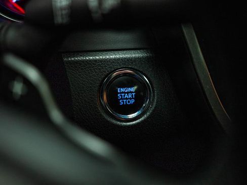 Used 2019 Toyota Camry XSE w/ Driver Assist Package image 17