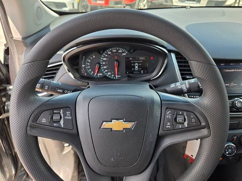 Certified 2022 Chevrolet Trax LT AWD/4WD image 24
