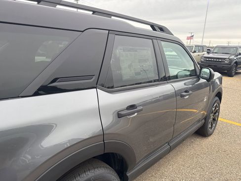 New 2026 Ford Bronco Sport Outer Banks w/ Outer Banks Tech Package+ AWD/4WD image 14