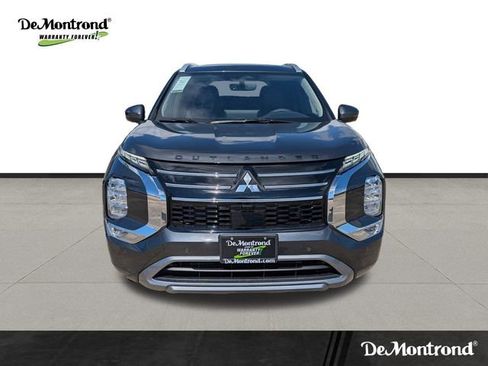 New 2025 Mitsubishi Outlander SEL image 2