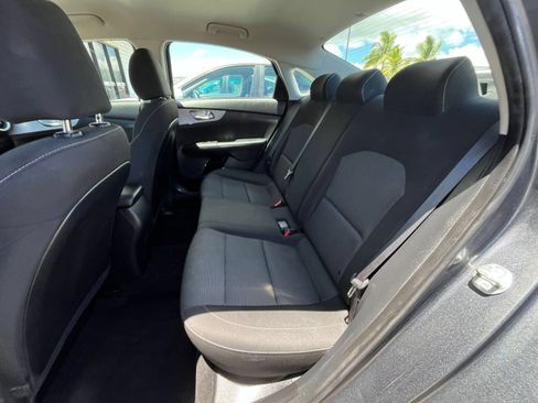 Used 2024 Kia Forte LXS FWD image 23