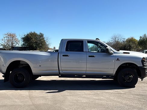 New 2026 RAM 3500 Tradesman image 4