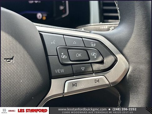 Used 2022 Volkswagen Atlas Cross Sport SEL AWD/4WD image 24