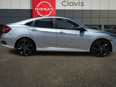 Used 2020 Honda Civic Sport image 9