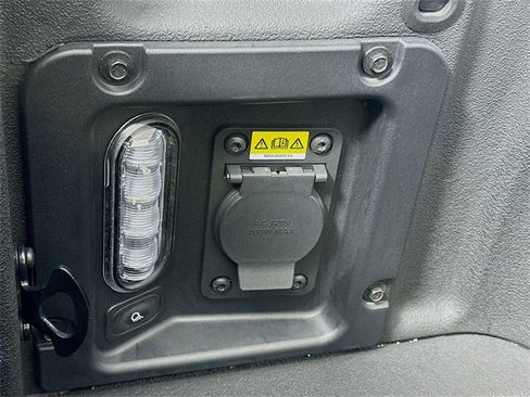 Used 2024 Ford Maverick Tremor w/ Tremor Off-Road Package image 24