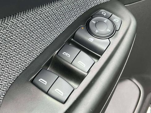 Used 2024 Chevrolet TrailBlazer LT FWD image 18