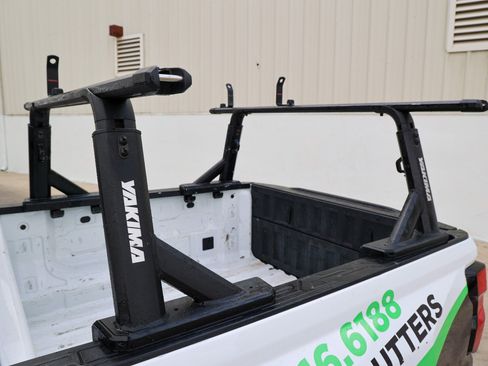 Used 2024 Chevrolet Colorado LT w/ LT Convenience Package image 13