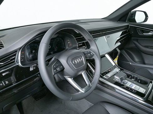 New 2026 Audi Q8 Premium Plus image 7