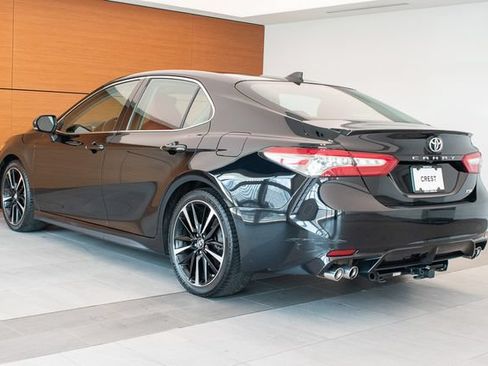 Used 2019 Toyota Camry XSE FWD image 8