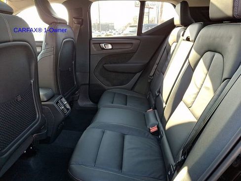 Certified 2023 Volvo XC40 B5 Plus w/ Protection Package Premier image 12