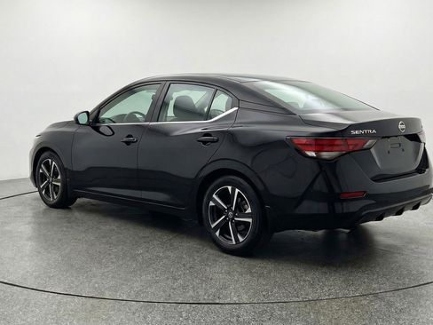 Used 2025 Nissan Sentra SV image 6