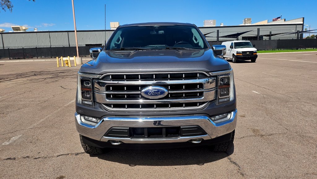Used 2021 Ford F150 Lariat w/ Equipment Group 502A High AWD/4WD image 3