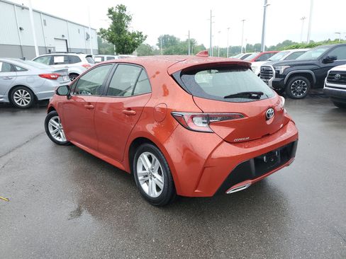 Used 2019 Toyota Corolla SE FWD image 3