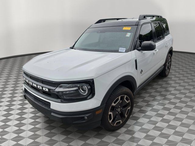 Used 2022 Ford Bronco Sport Outer Banks AWD/4WD image 2