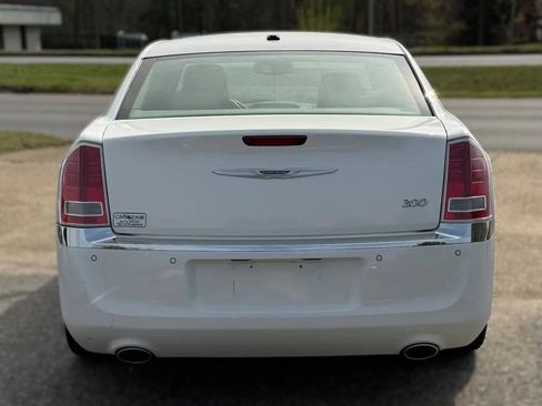 Used 2011 Chrysler 300 Limited w/ Sound Group RWD image 6