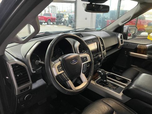 Used 2019 Ford F150 Lariat w/ Equipment Group 502A Luxury image 20