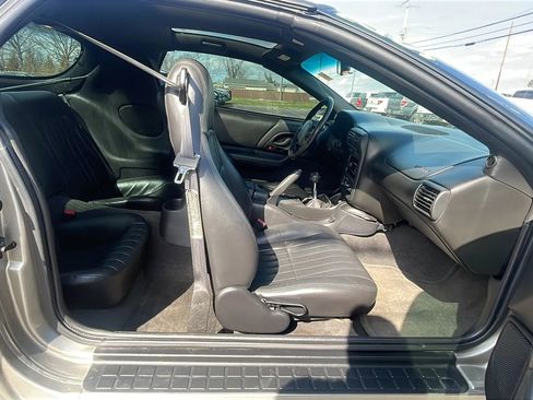 Used 2002 Chevrolet Camaro Z28 w/ SS Performance/Appearance Pkg image 21
